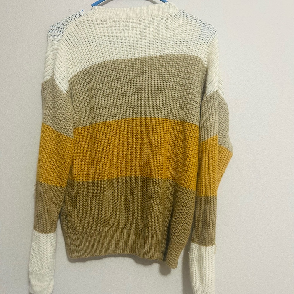 Sweater - Picture 2 of 2